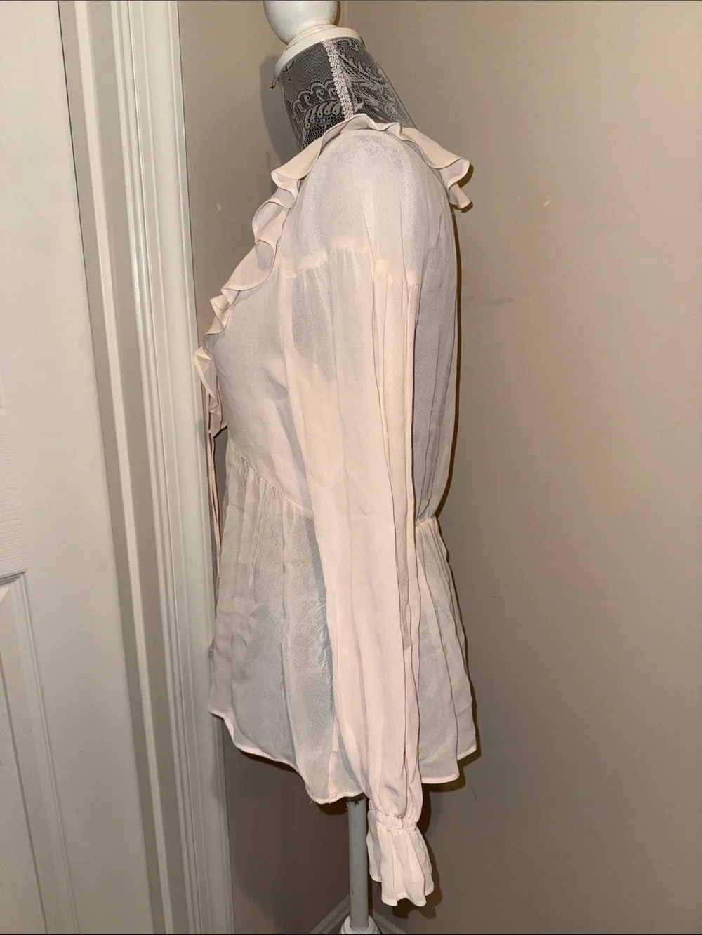 Reformation Wyn light pink Ruffled Top size 2 NWT